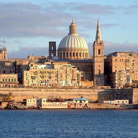 Super Luxury Apartment In Tigne Point, Amazing Sea Views Sliema Esterno foto