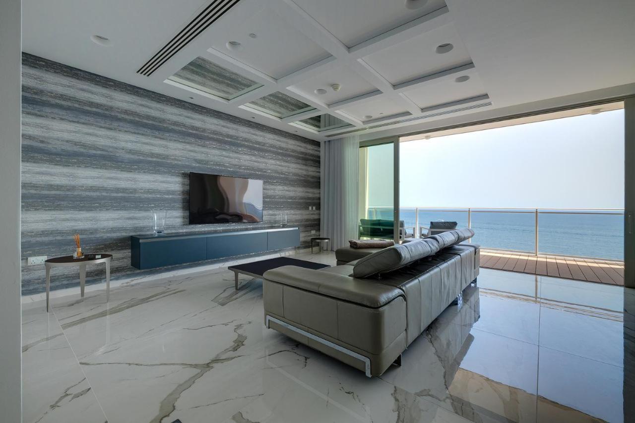 Super Luxury Apartment In Tigne Point, Amazing Sea Views Sliema Esterno foto
