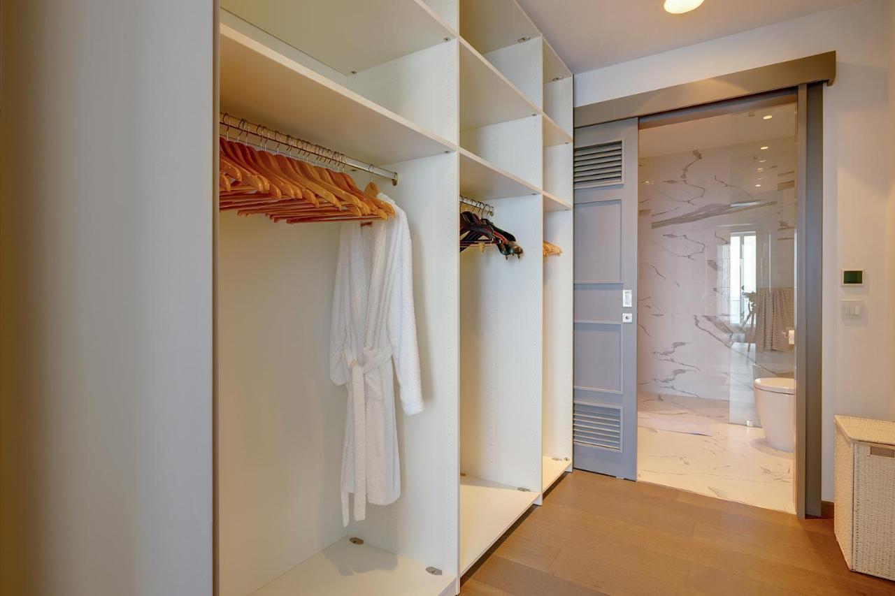 Super Luxury Apartment In Tigne Point, Amazing Sea Views Sliema Esterno foto