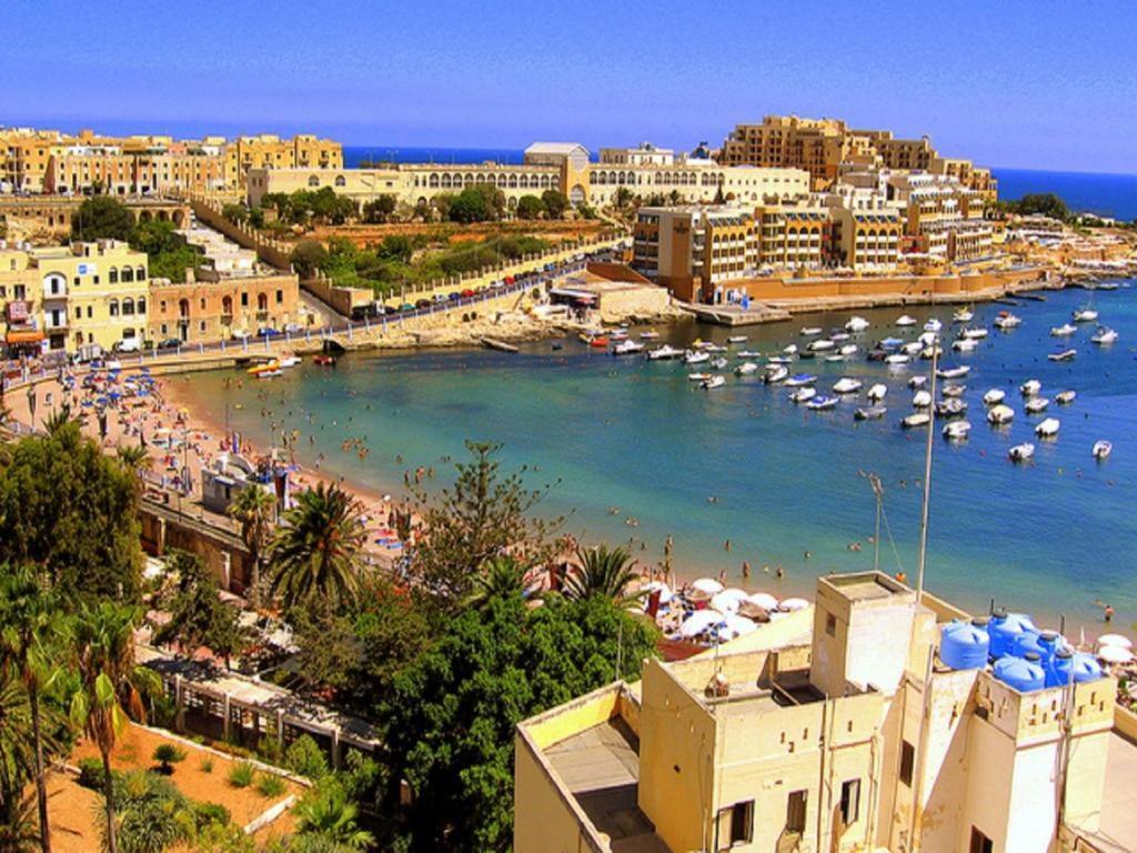 Super Luxury Apartment In Tigne Point, Amazing Sea Views Sliema Esterno foto